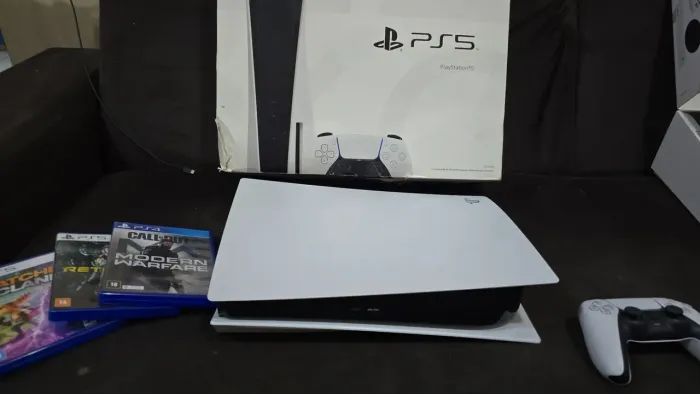 Ps5 FAT com controle e jogos 