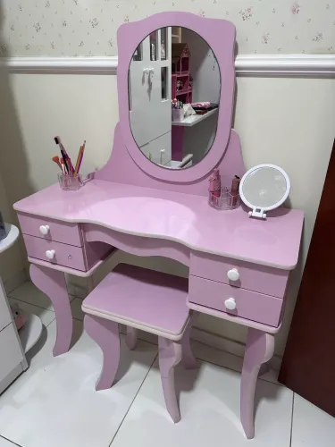 Penteadeira camarim rosa com banquinho