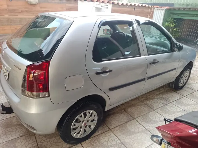Fiat Palio 1.0 Economy Fire Flex 8V 4P 2012