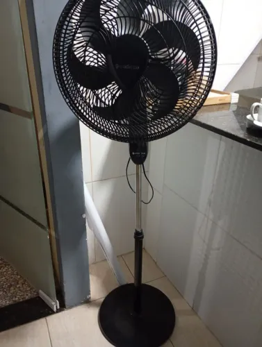 Vertilador de pedestal