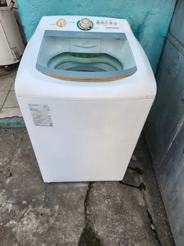 Vendo máquina de lavar 10 kilos