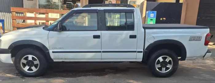 Chevrolet S10 P-up Colina 2.8 TDI 4x2/4x4 CD Dies. 2011