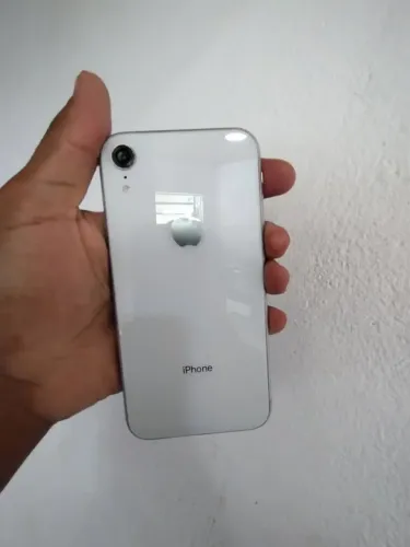 iPhone XR tirar peças
