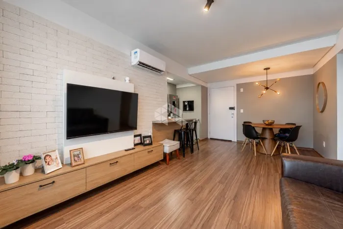 Apartamento de 2 dormitórios e 1 vaga de garagem, no bairro Higienópolis, em Porto Alegre.