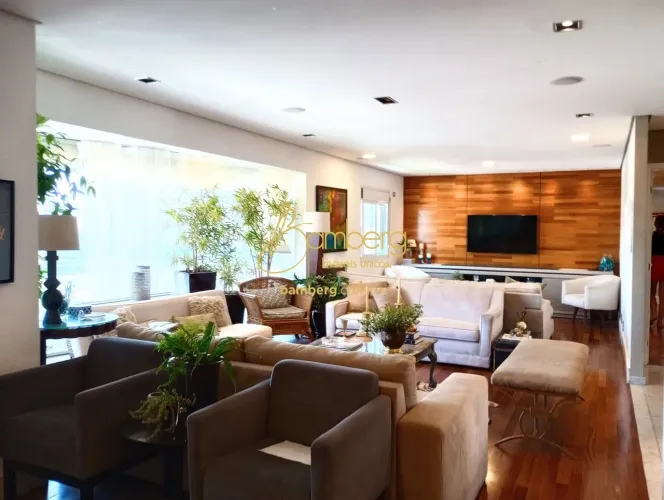 Apartamento para venda na Vila Andrade, 3 suítes, 4 vagas!
