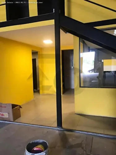 Ponto Comercial de 300m² na Av. Melício Machado, no Bairro Atalaia