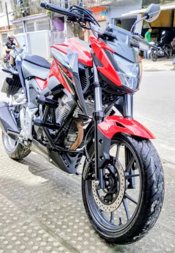 TWISTER 300 ABS 7.600KM