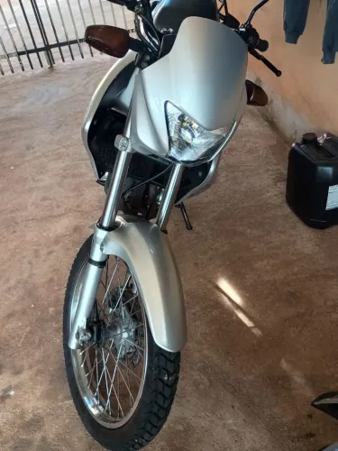 Vendo falcon restaurada
