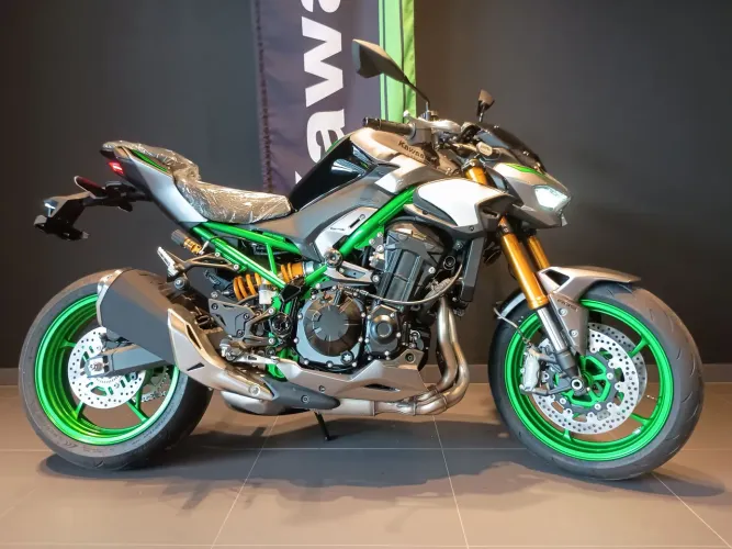 Z900 R EDITION ZERO KM* 