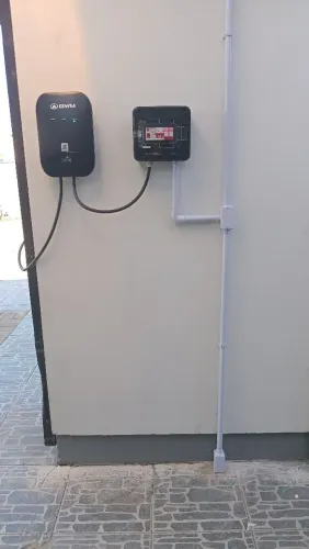 Estalacao de wallbox ( carregador de carro elétrico)