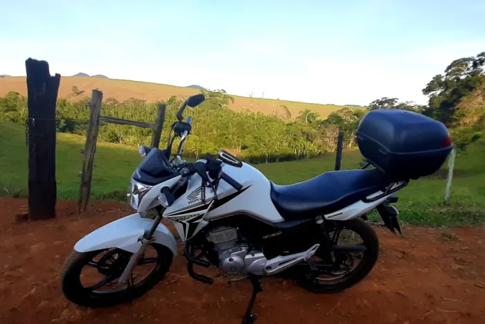 Moto CG 150 2014 HONDA