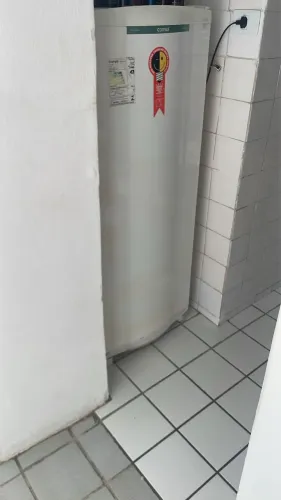 GELADEIRA PEQUENA, MAS IDEAL