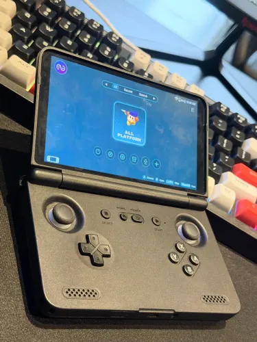 Retroid pocket flip2 com processador snapdragon