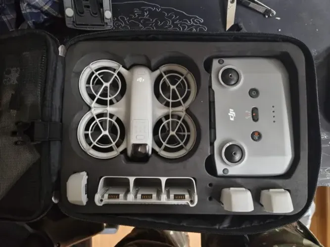 DJI Neo - Drone Fly More Combo