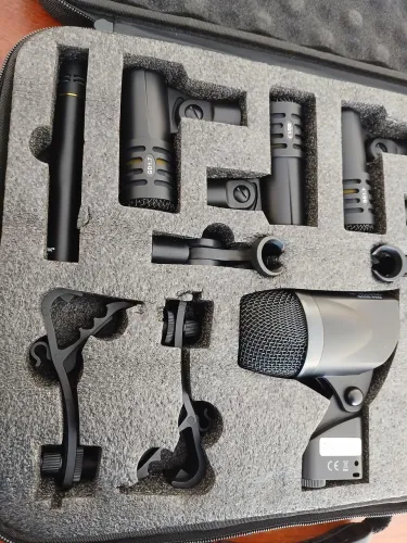 Microfones de bateria kit 7 peças e caser (poucas unidades)