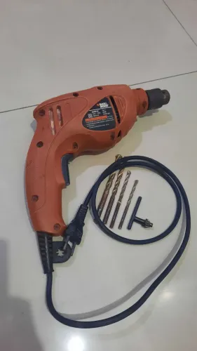 Furadeira Black & Decker
