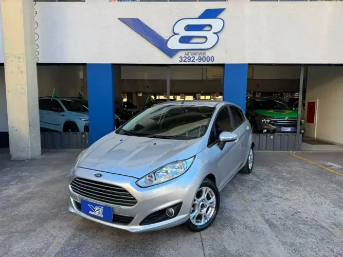 Ford Fiesta 1.6 16V Flex Aut. 5P 2015