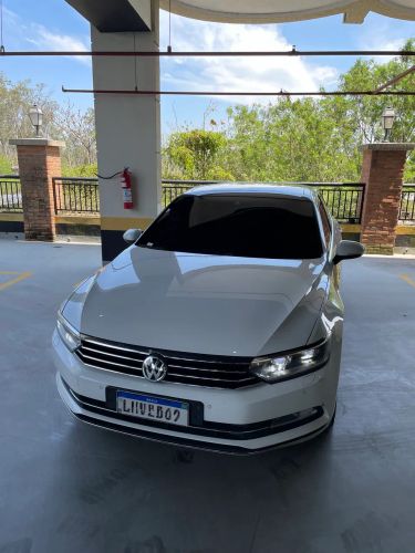 Imagem de Volkswagen Passat Highline 2.0 TSI 220cv Tip. 2018