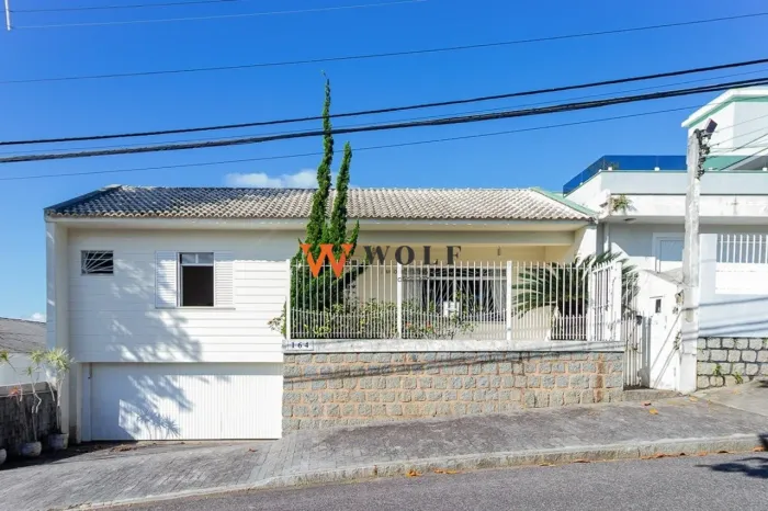 Casa 3 suítes à venda no Itaguaçu- Florianópolis/SC
