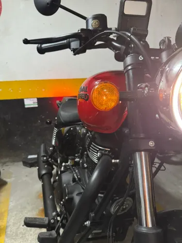 Royal Enfield - Meteor Fire Ball 350