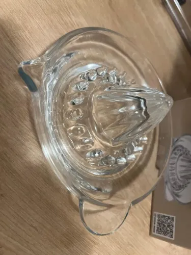 Espremedor de frutas de cristal