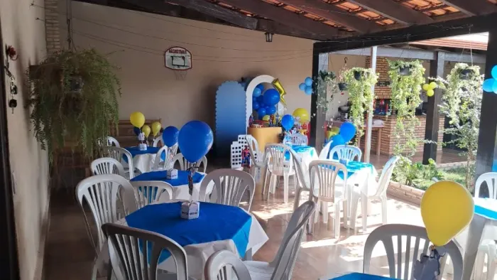 Aluguel de área externa para festinha, reunião, culto e outros eventos.
