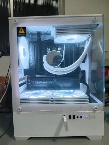 PC GAMER RYZEN 7 AM5