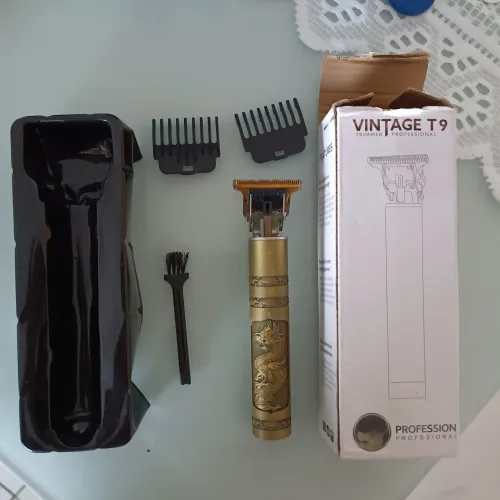 Máquina de aparar a barba.