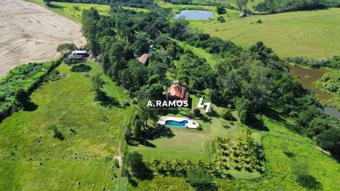 Sítio à venda, 108900 m² com lindo lago por R$ 4.500.000 - Área Rural de Porto Feliz - Por