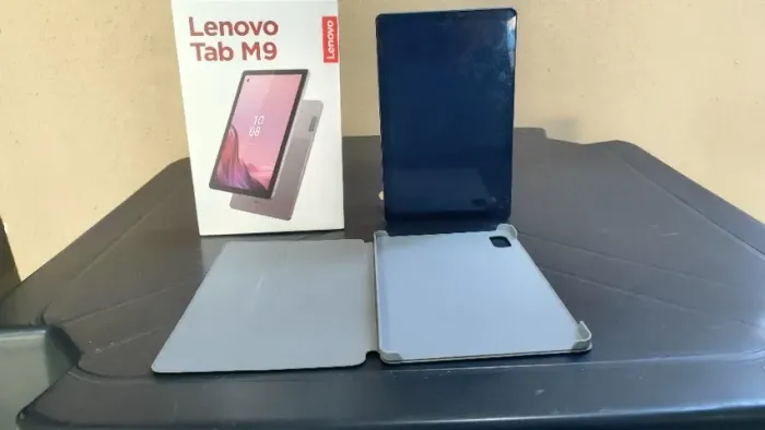 Lenovo Tab M9 64GB / 4GB RAM (Usado e SEMI NOVO)