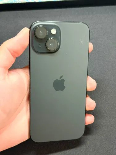 iPhone 15 128GB - Preto Fosco