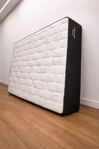 Colchão Queen Ortobom Pro força, D45 com Látex, Sem uso Aceito cartão e Entrego!