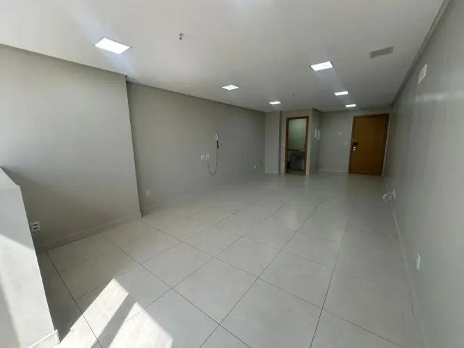 Sala Comercial para Locação 39M², Setor Bueno, Goiânia - GO