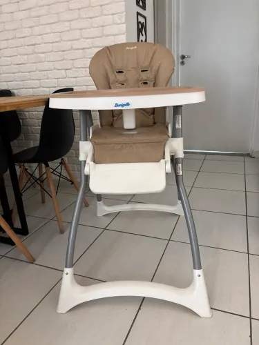 Cadeira de alimentação BURIGOTTO