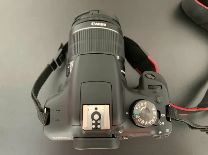 Canon t7 + acessórios