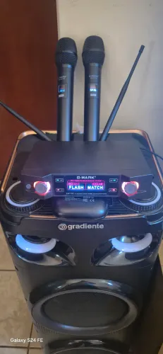Microfone sem fio profissional G 