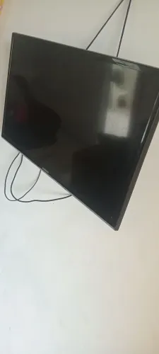 TV 32 polegadas /// Contato: *56