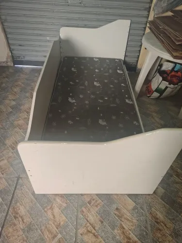Cama solteiro