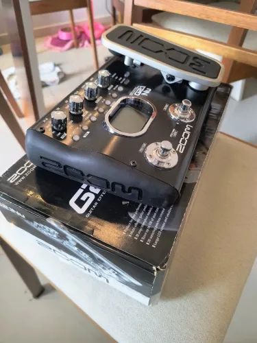 Pedaleira de guitarra Zoom G2.1 nu