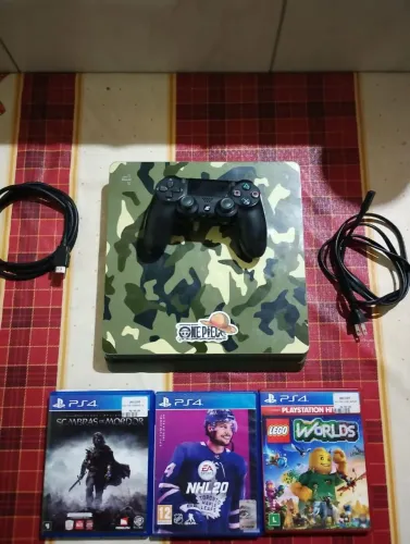 Ps4 EDIÇÃO CAMUFLADA 1 TB + 2 jogos