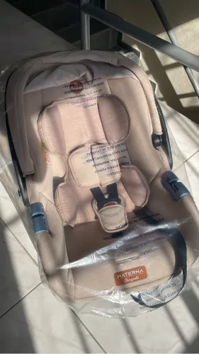 Bebê conforto novo burigotto