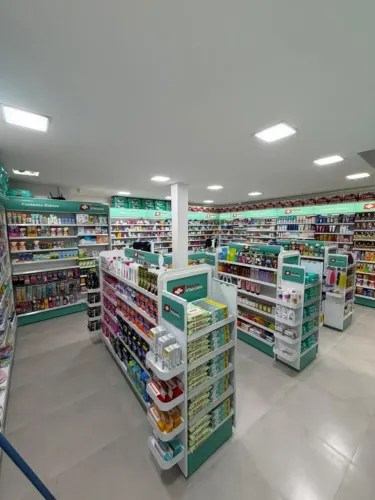 MOBILIÁRIOS PARA FARMÁCIAS - DNA FARMA