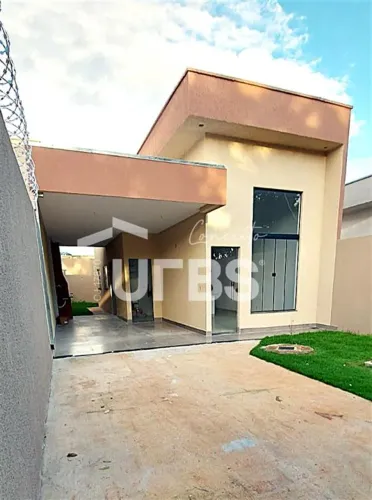 CASA 3 QUARTOS NOVA JARDIM IPANEMA