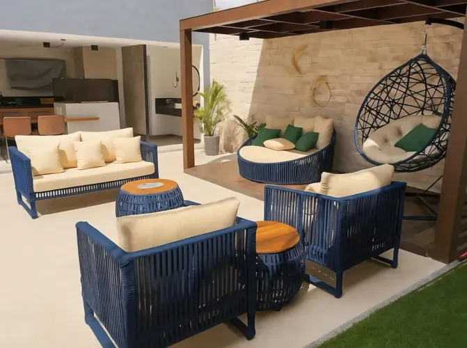 Sofa 3 lugares + 2 poltronas+ chass orbital+ Balanço + mesa lateral 