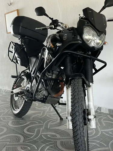 Tenere 250