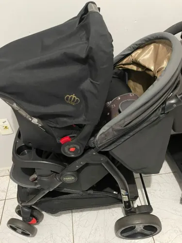 VENDO CARRINHO DE BEBE COMPLETO + BEBE CONFORTO