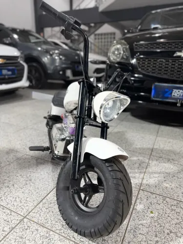 Moto elétrica infantil semi nova oportunidade 