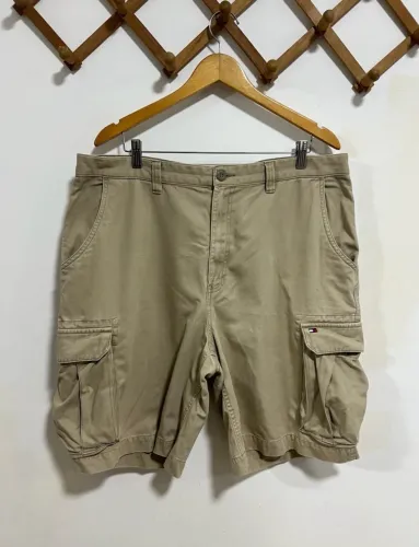 Bermuda cargo Tommy Hilfiger masculina bege