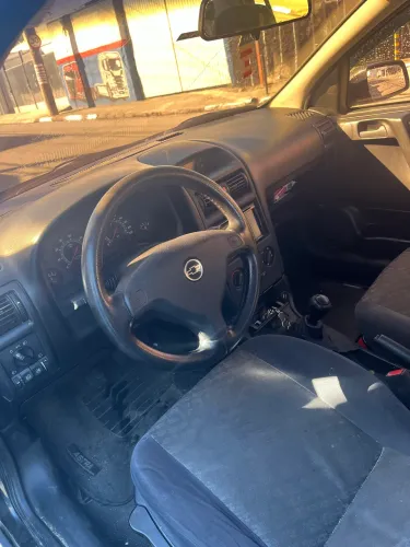 Chevrolet Astra GL 1.8 MPFI 3P 2000