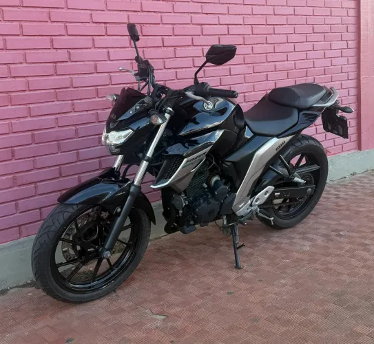 Fazer 250